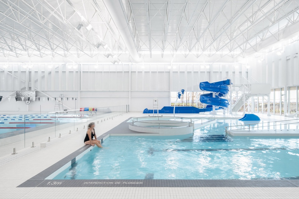 beloeil aquatics centre by lemay