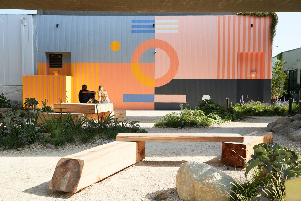 gooood archive spaces under the bridge