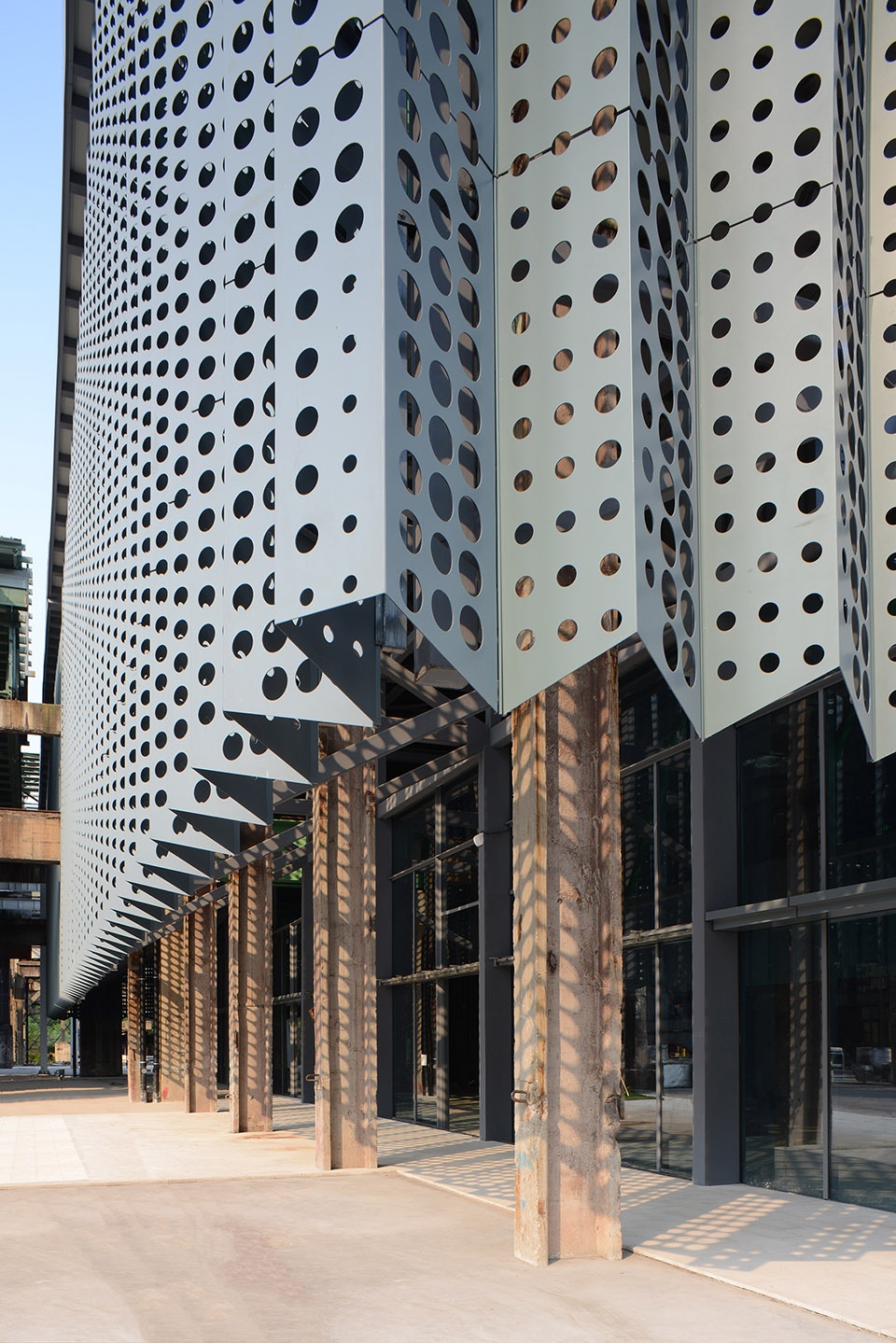 chongqing industrial museum china by wallaceliu.jpg