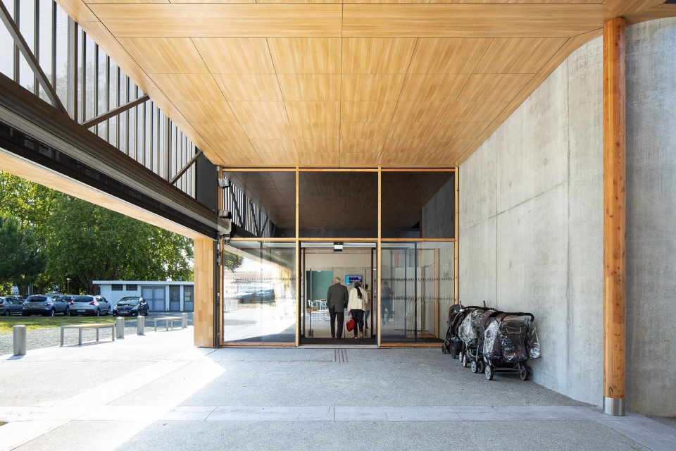 pierre veilletet library in bordeaux cauderan by atelier darchitecture king kong