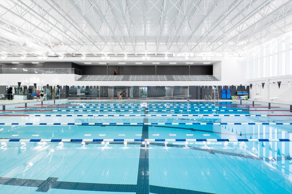 beloeil aquatics centre by lemay