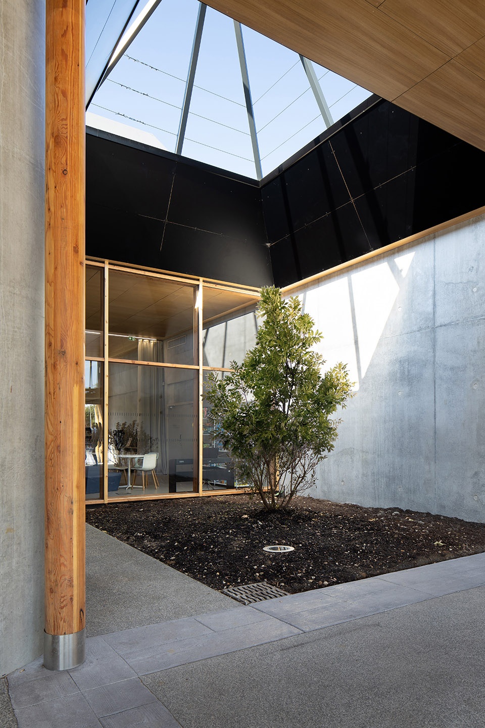 pierre veilletet library in bordeaux cauderan by atelier darchitecture king kong