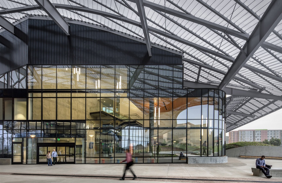 student services building by co architects