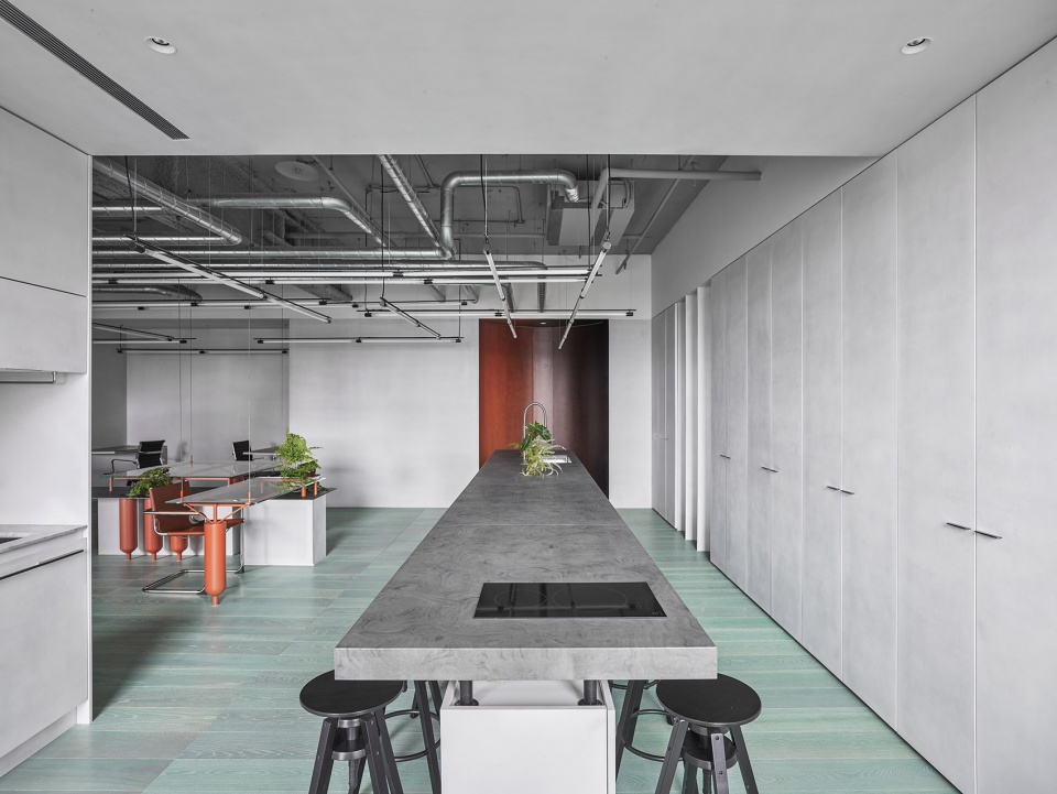 ideal gas lab by waterfrom design