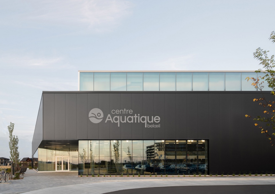 beloeil aquatics centre by lemay