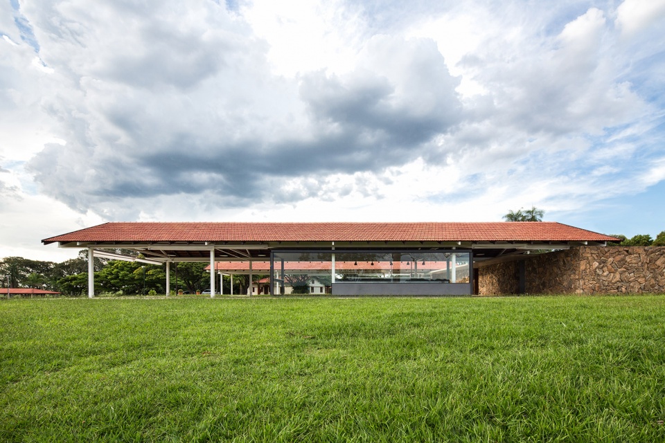 tatersal amador aguiar by bruno rossi arquitetos