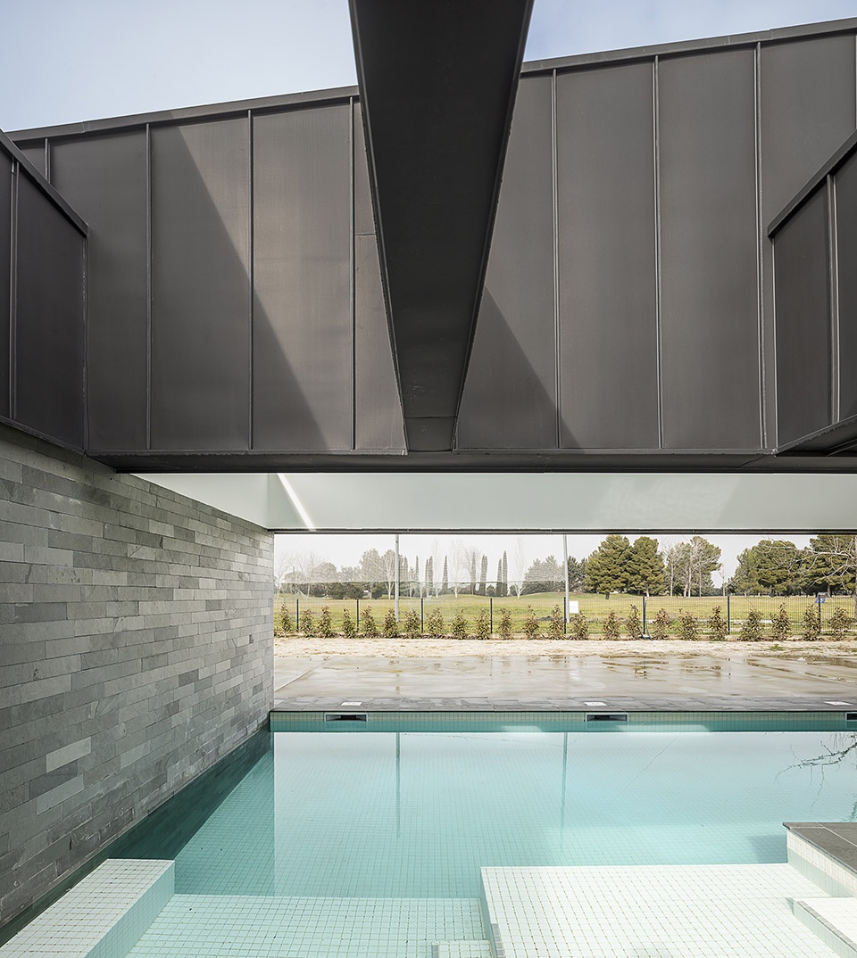 casa unifamiliar mj by alventosa morell arquitectes