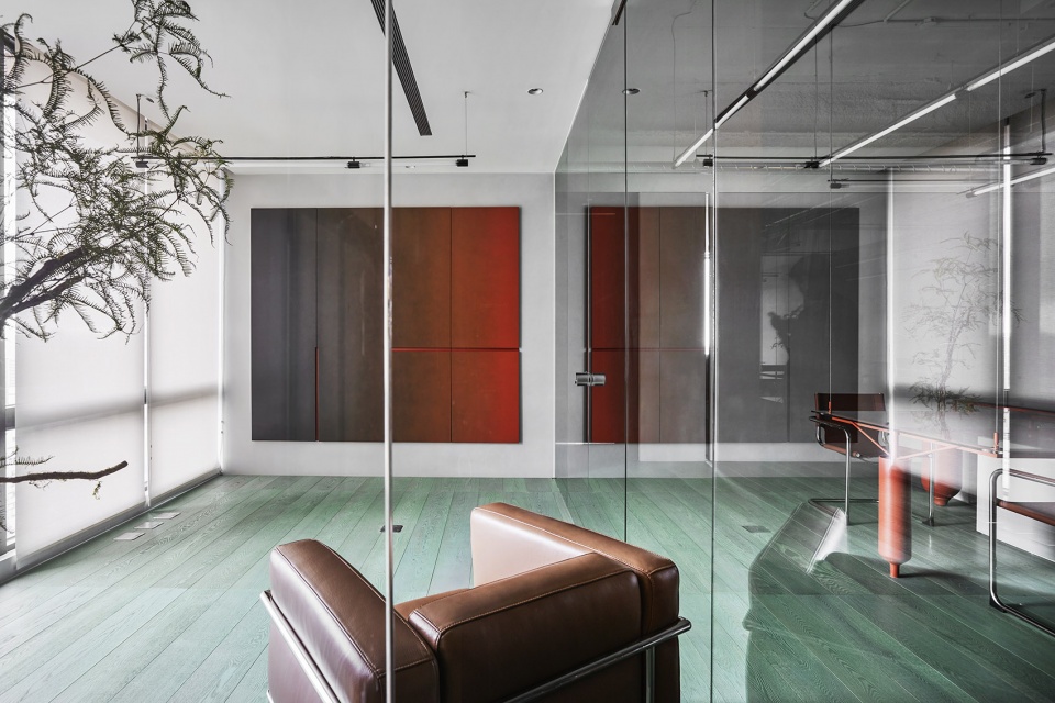 ideal gas lab by waterfrom design