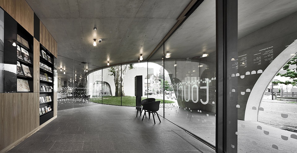 treehugger tourist information office by modusarchitects