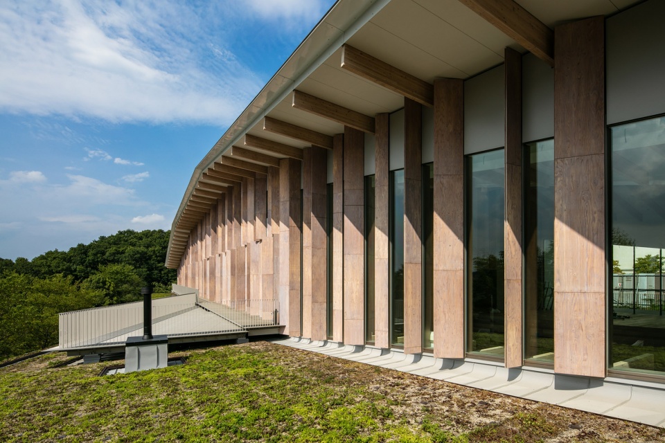 tsurugawa junior colleage kengo kuma associates