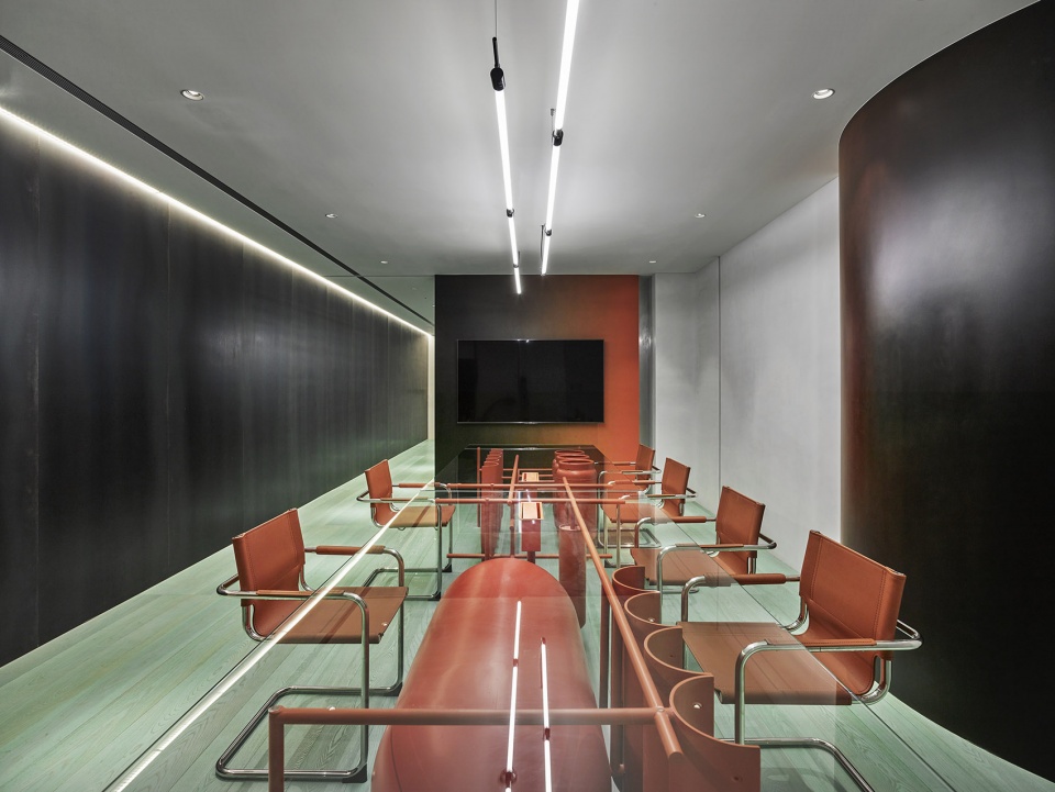 ideal gas lab by waterfrom design