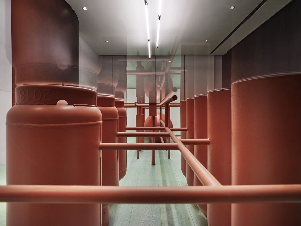 ideal gas lab by waterfrom design