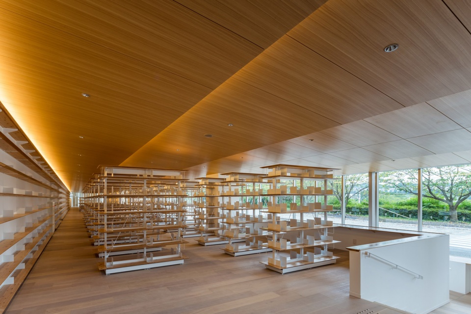 tsurugawa junior colleage kengo kuma associates