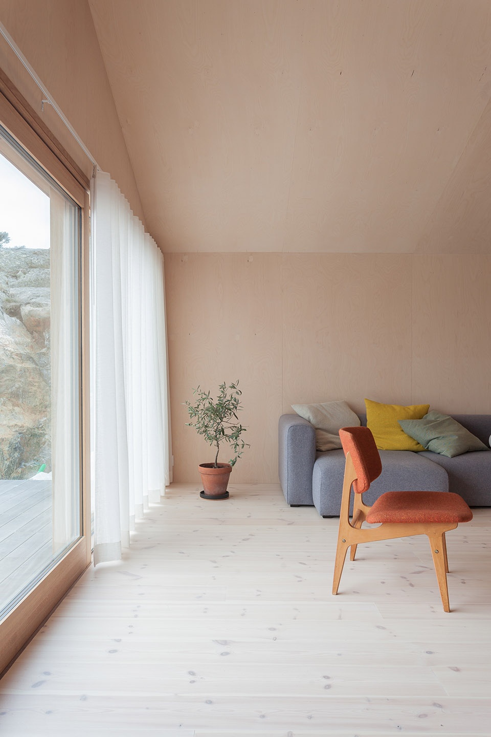 villa vassdal by studio holmberg
