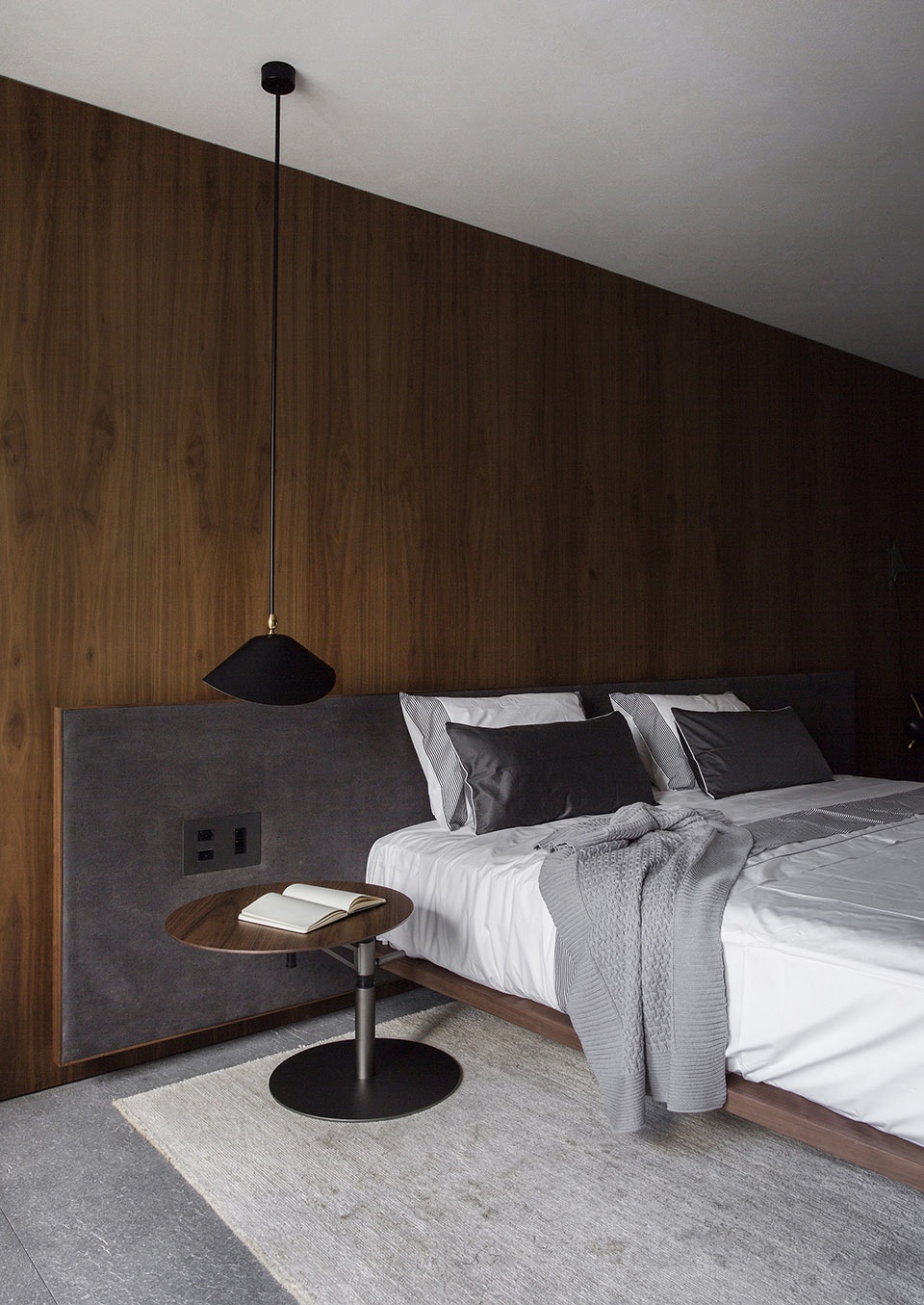 flat5 by studio mk27
