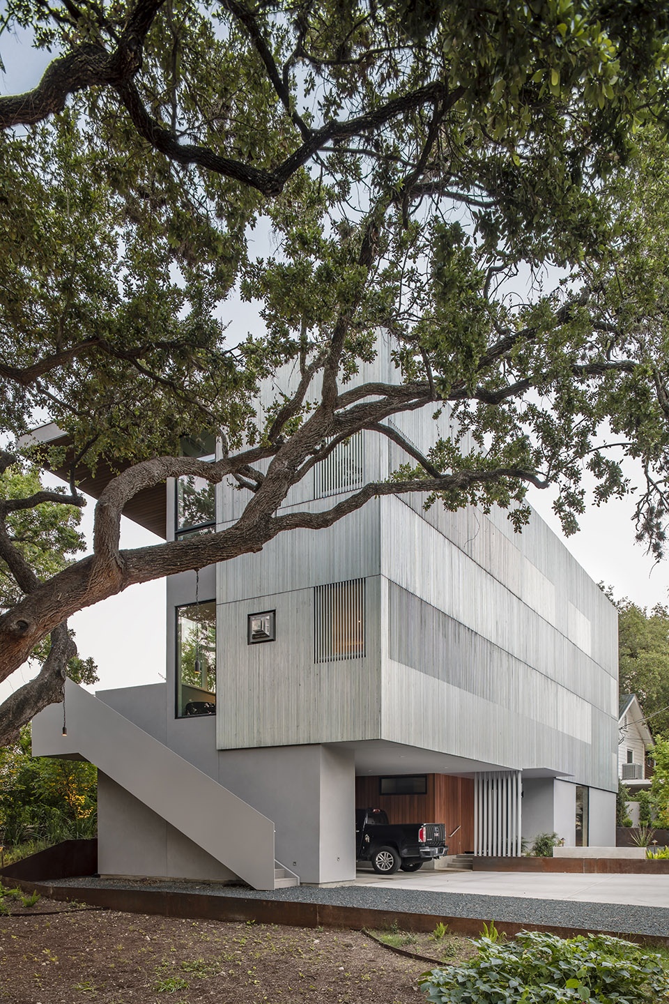 edgecliff residence by miro rivera architects