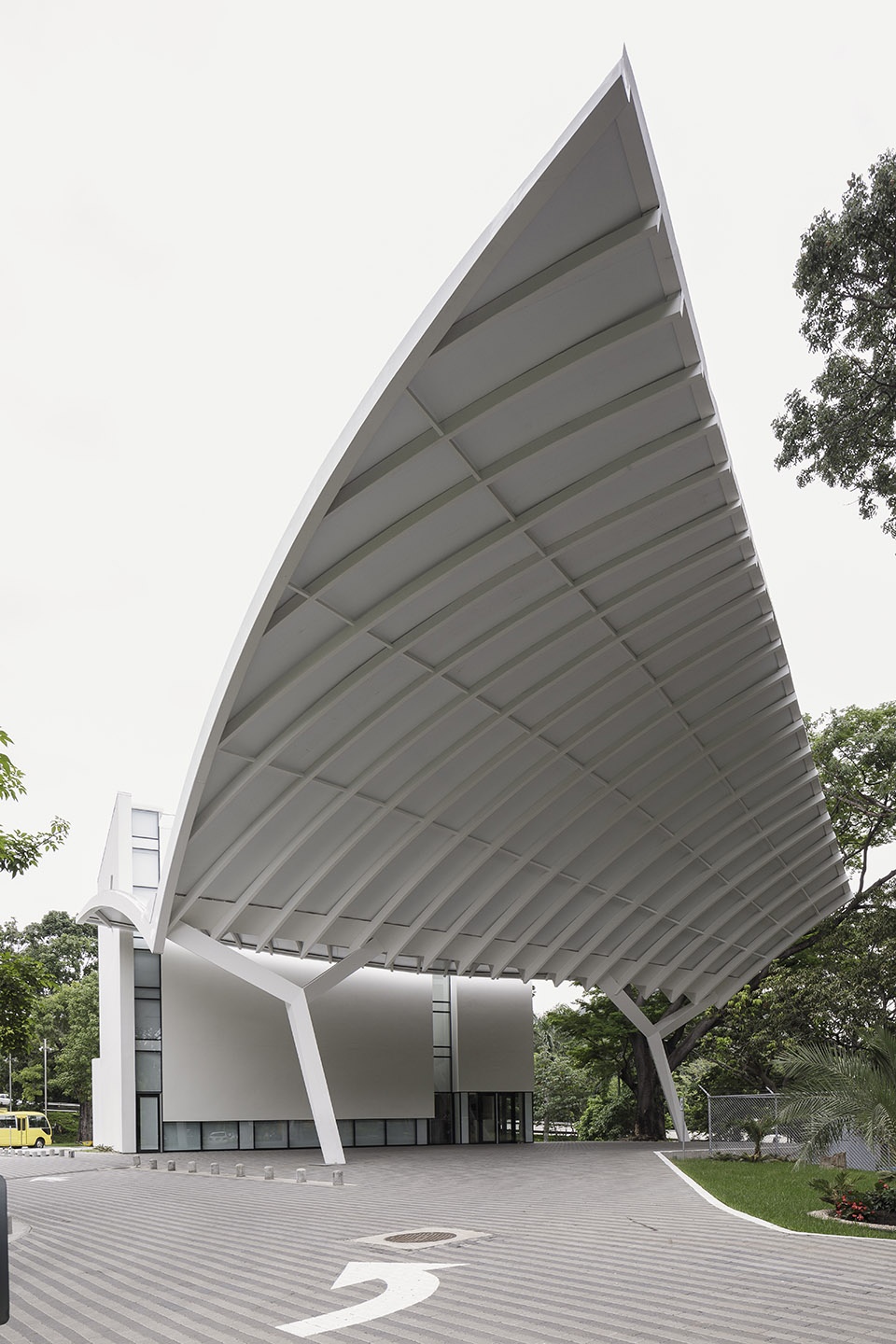 museum of freedom and human rights by mallol arquitectos