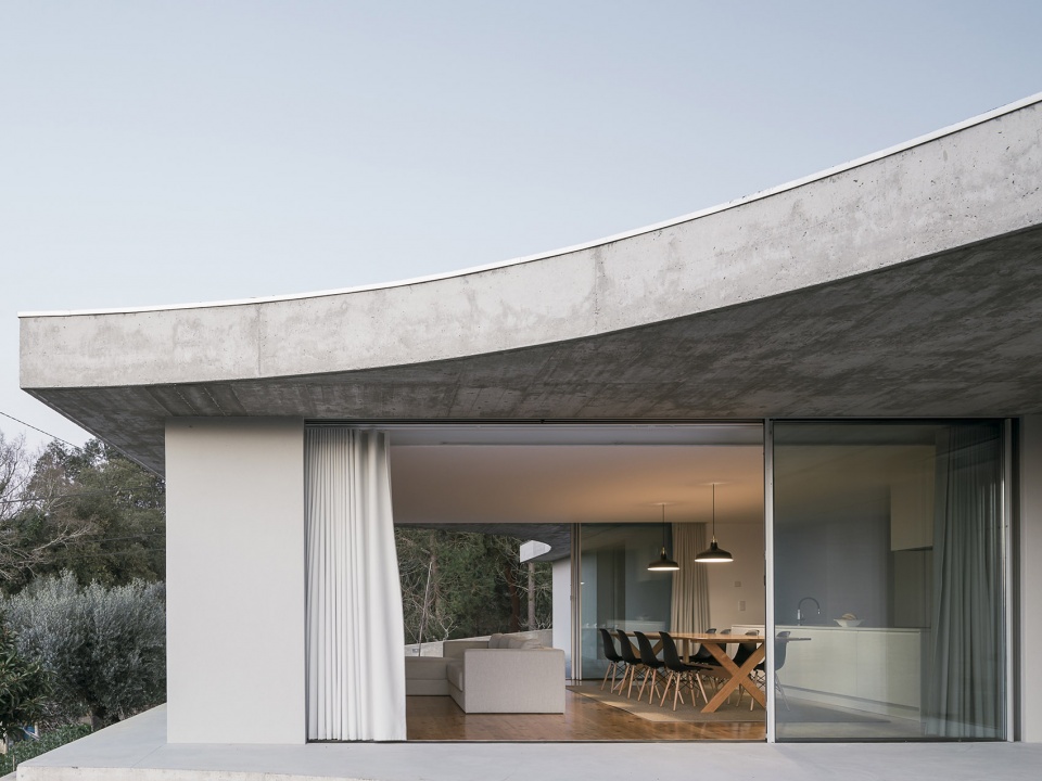 casa bloma Bruno Dias Arquitectura