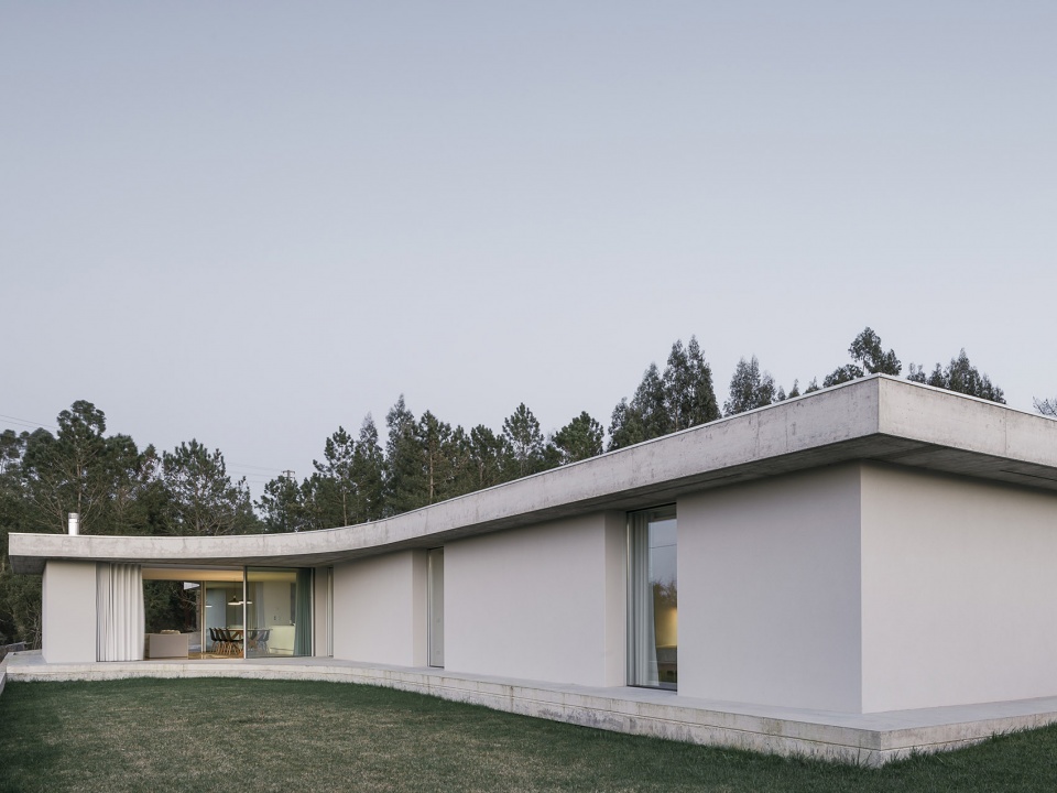 casa bloma Bruno Dias Arquitectura