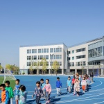 黄城根小学昌平校区，北京 / 和立建筑实践