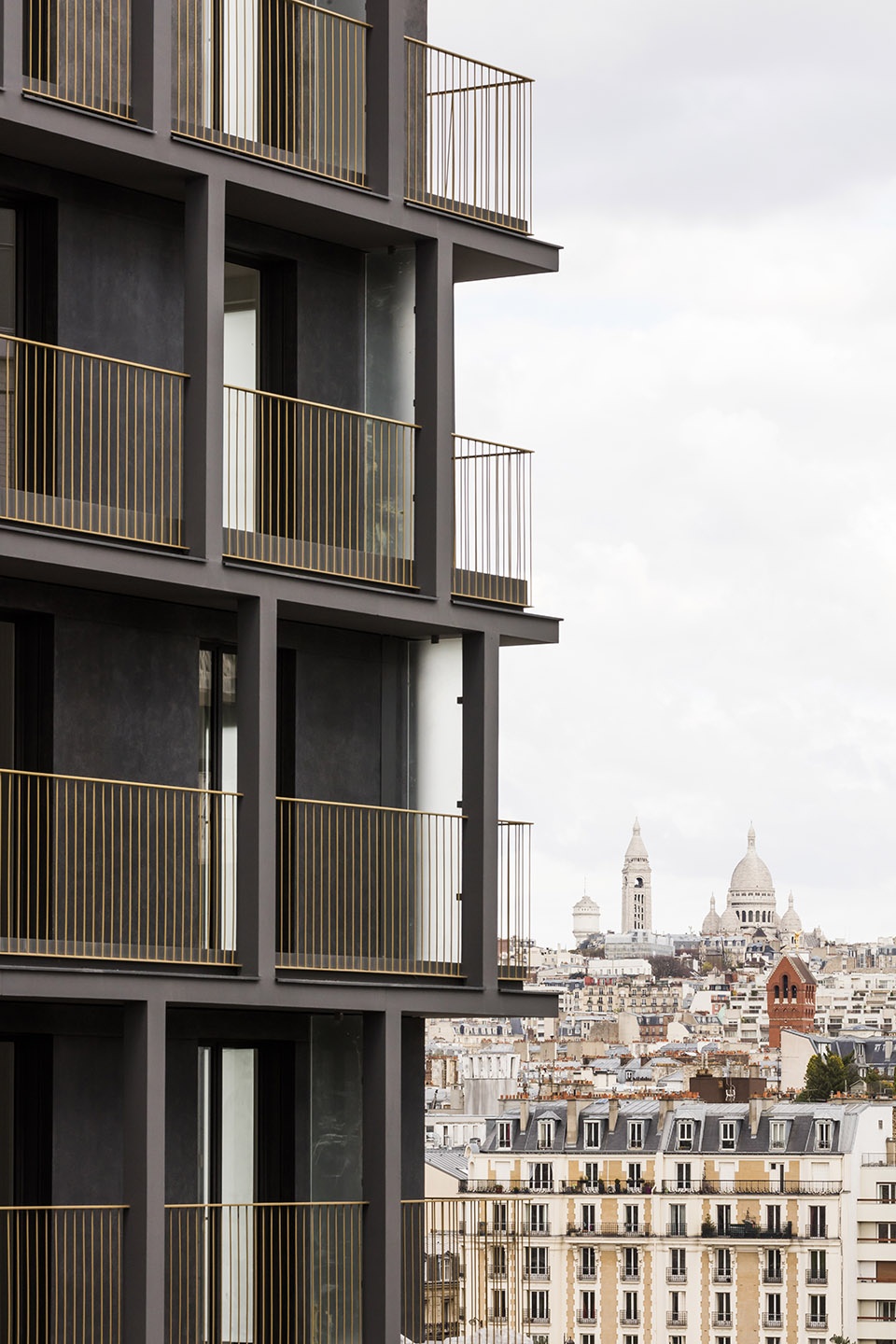 bat high rise living by aavp architecture