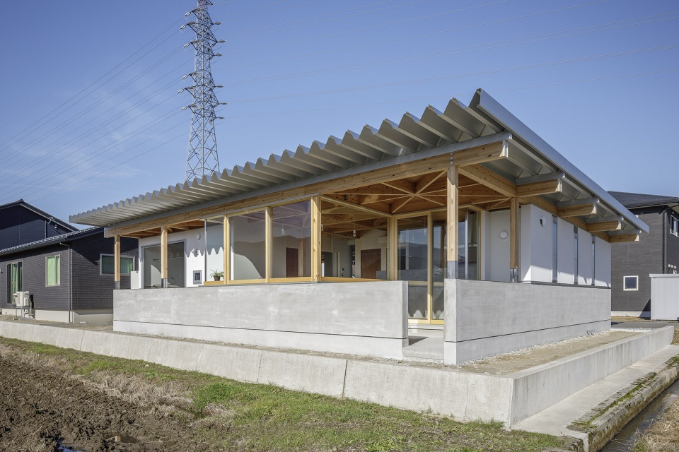 house in nanto by kazuto nishi architects