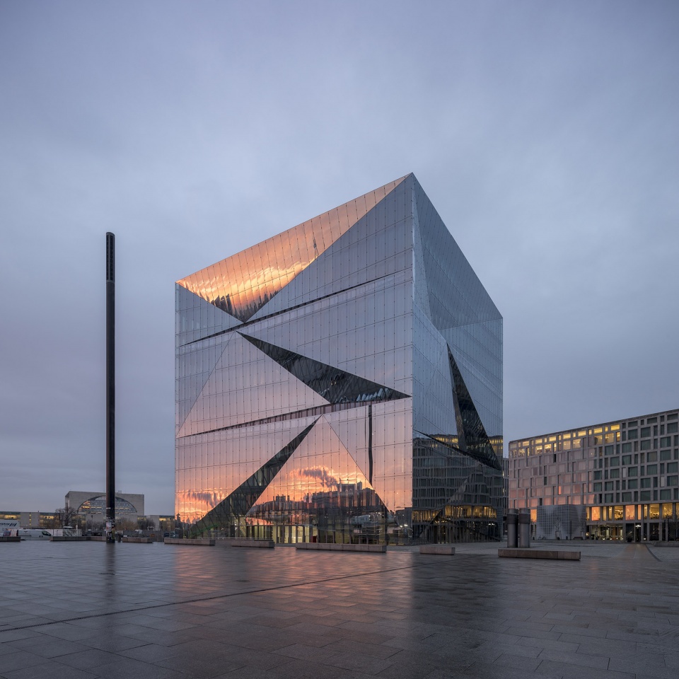 cube berlin by 3xn