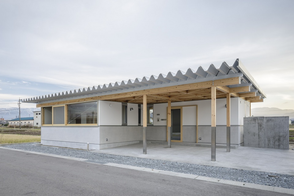 house in nanto by kazuto nishi architects