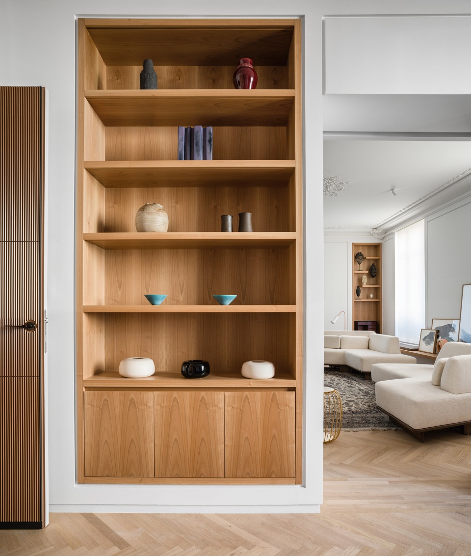 appartement xvi by studio razavi architecture