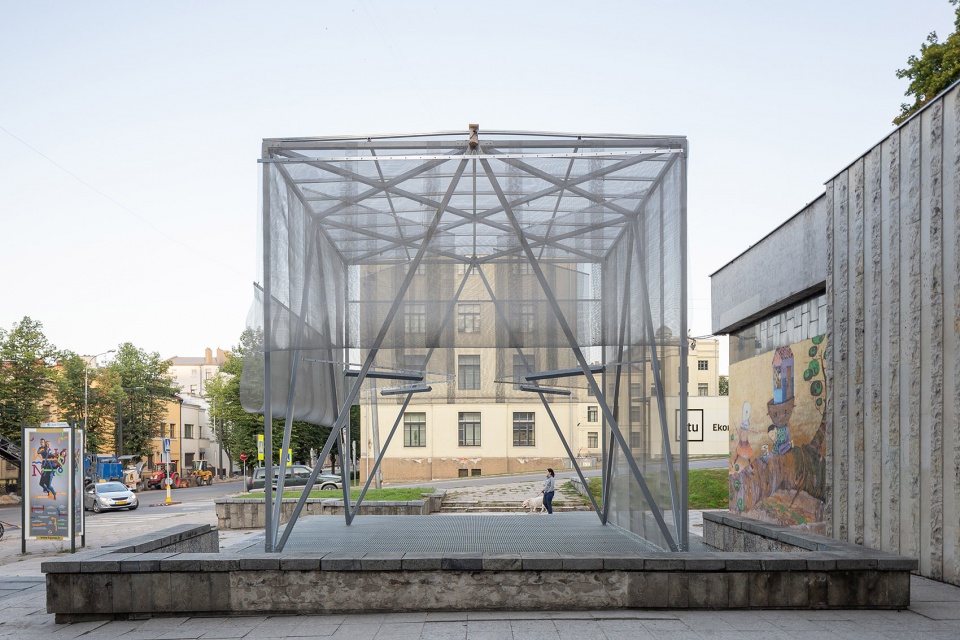 gallery without walls by office de architectura