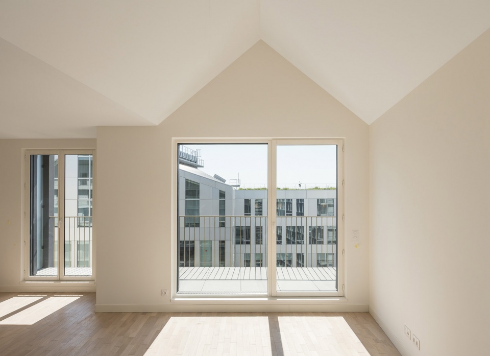 bat high rise living by aavp architecture