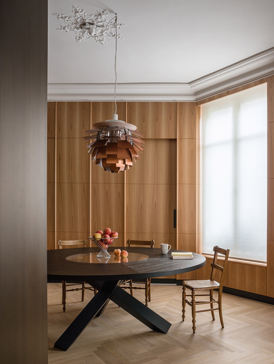 appartement xvi by studio razavi architecture