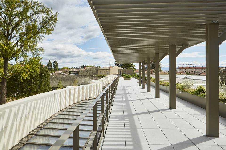 delas freres winery by carl fredrik svenstedt architects