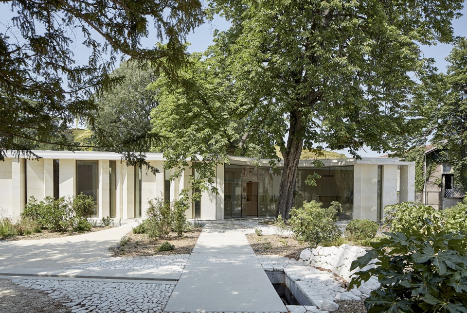 delas freres winery by carl fredrik svenstedt architects