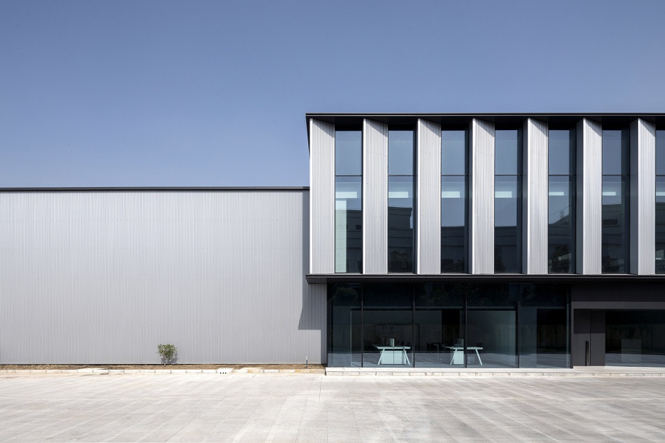 macjoy rd and production facilities china by more design office