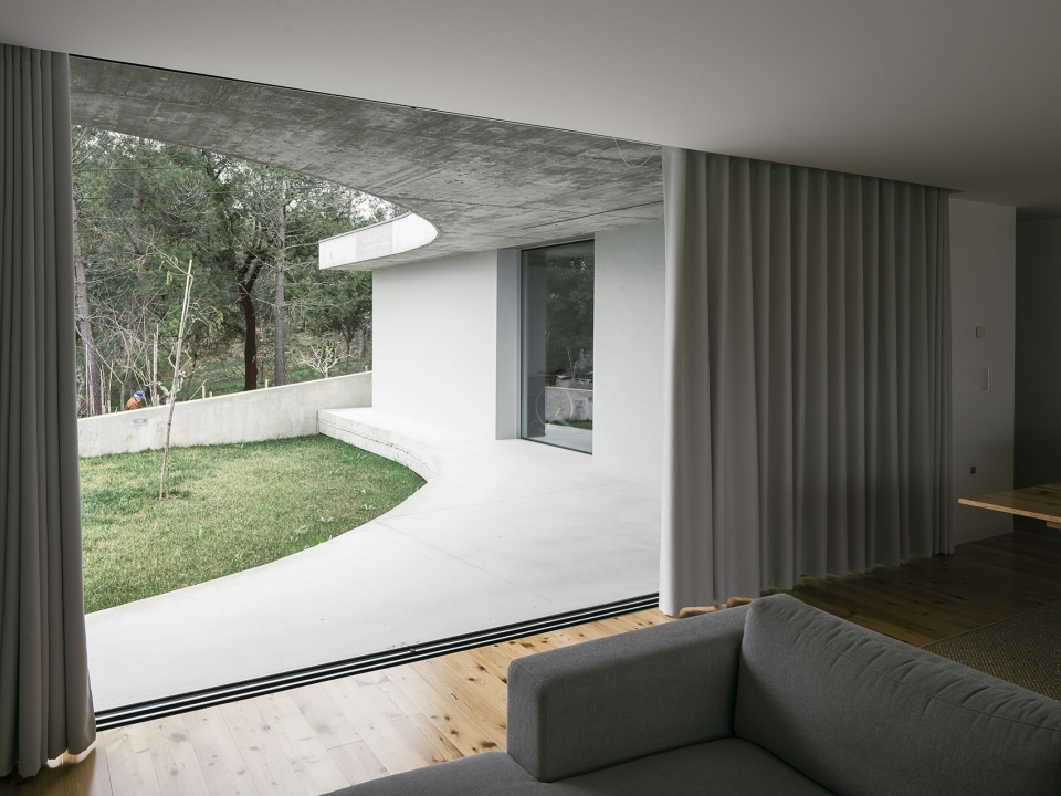 casa bloma Bruno Dias Arquitectura