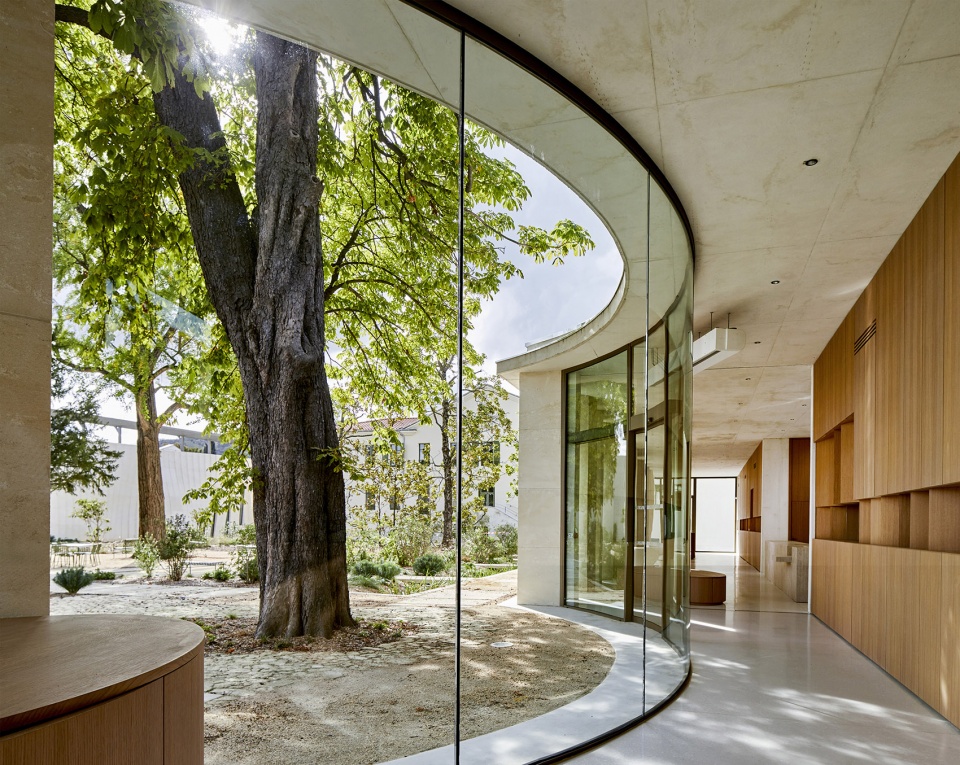 delas freres winery by carl fredrik svenstedt architects