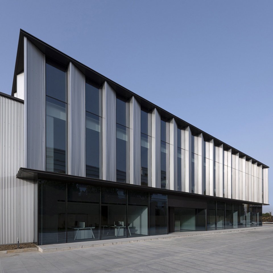 macjoy rd and production facilities china by more design office