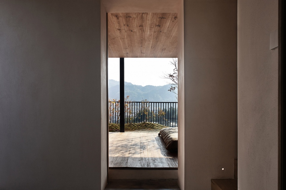 a woodwork enthusiasts home china by zmy design