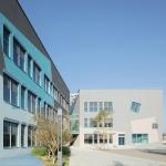 黄城根小学昌平校区，北京 / 和立建筑实践