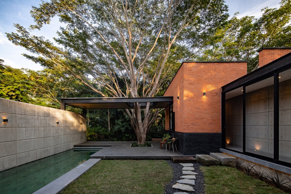 Casa Keita House by Di Frenna Arquitectos