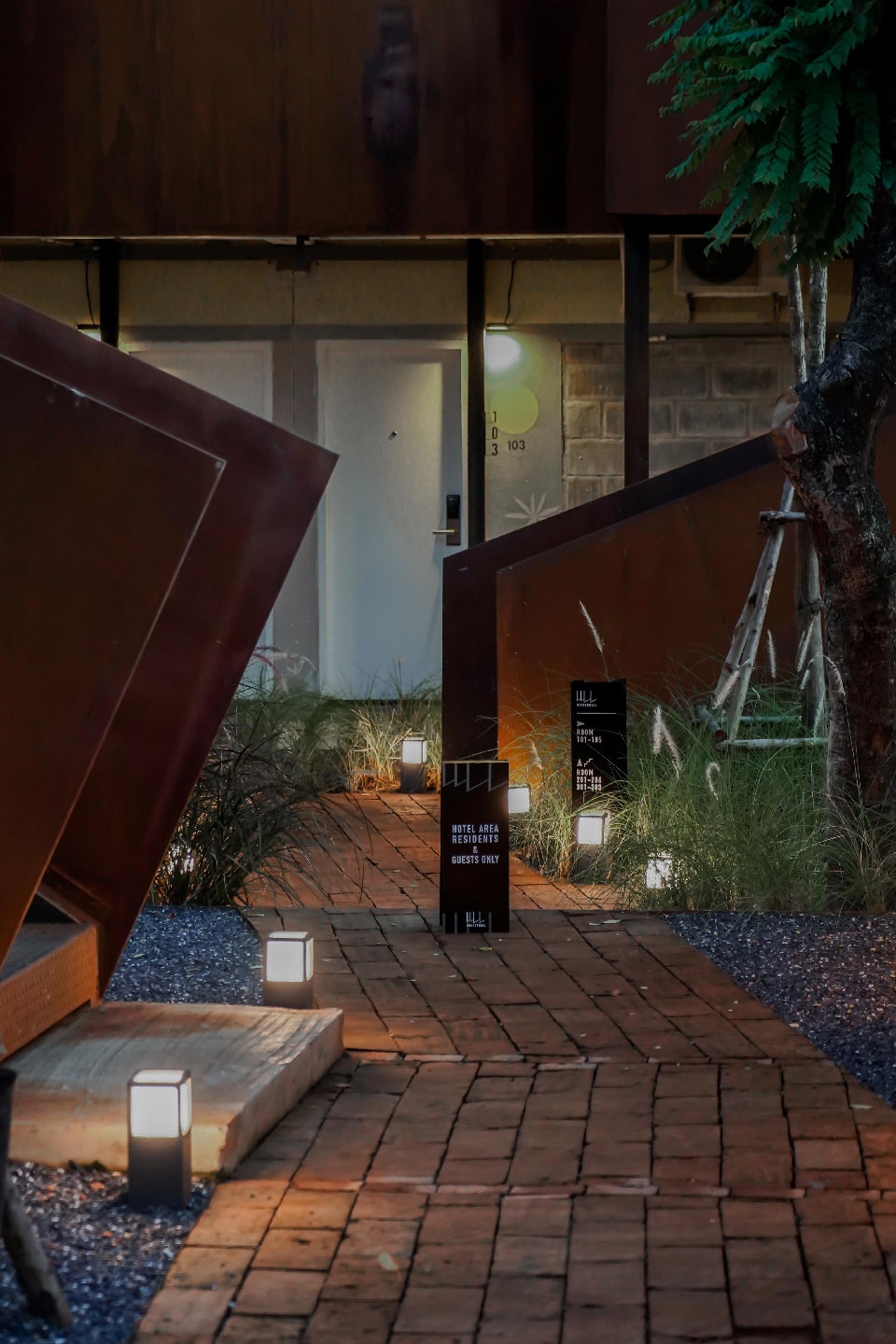 wonderwall hotel by blank studio