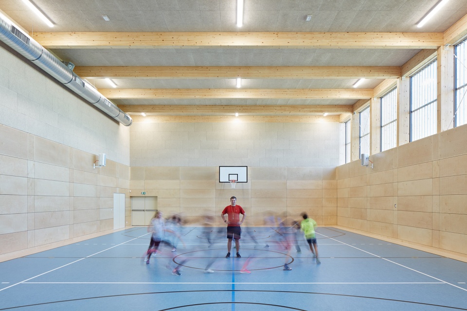 elementary school amos for psary and dolni jircany by soa architekti