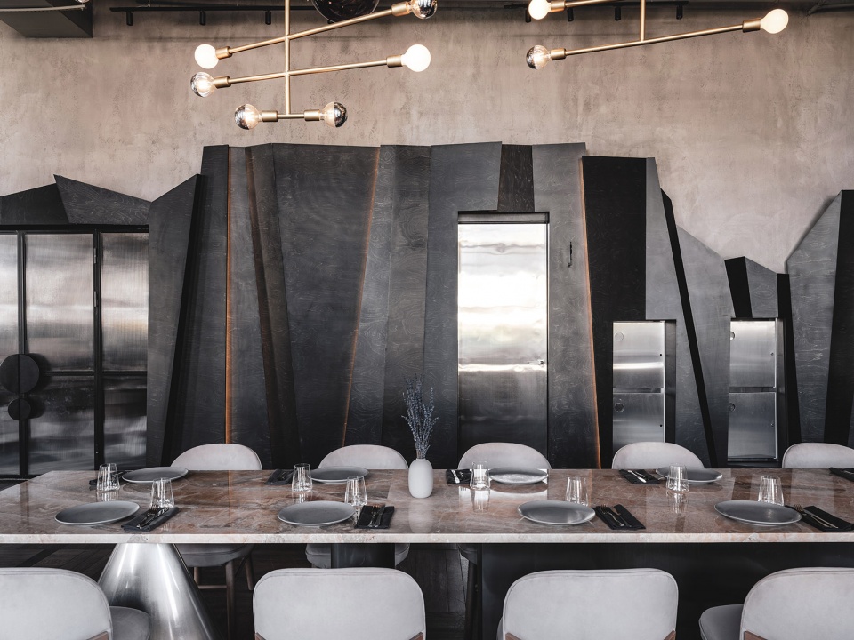 Restaurant Polyot by Asthetique