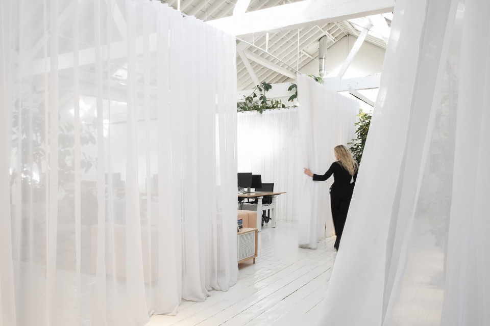 a new workplace of clippings by hut