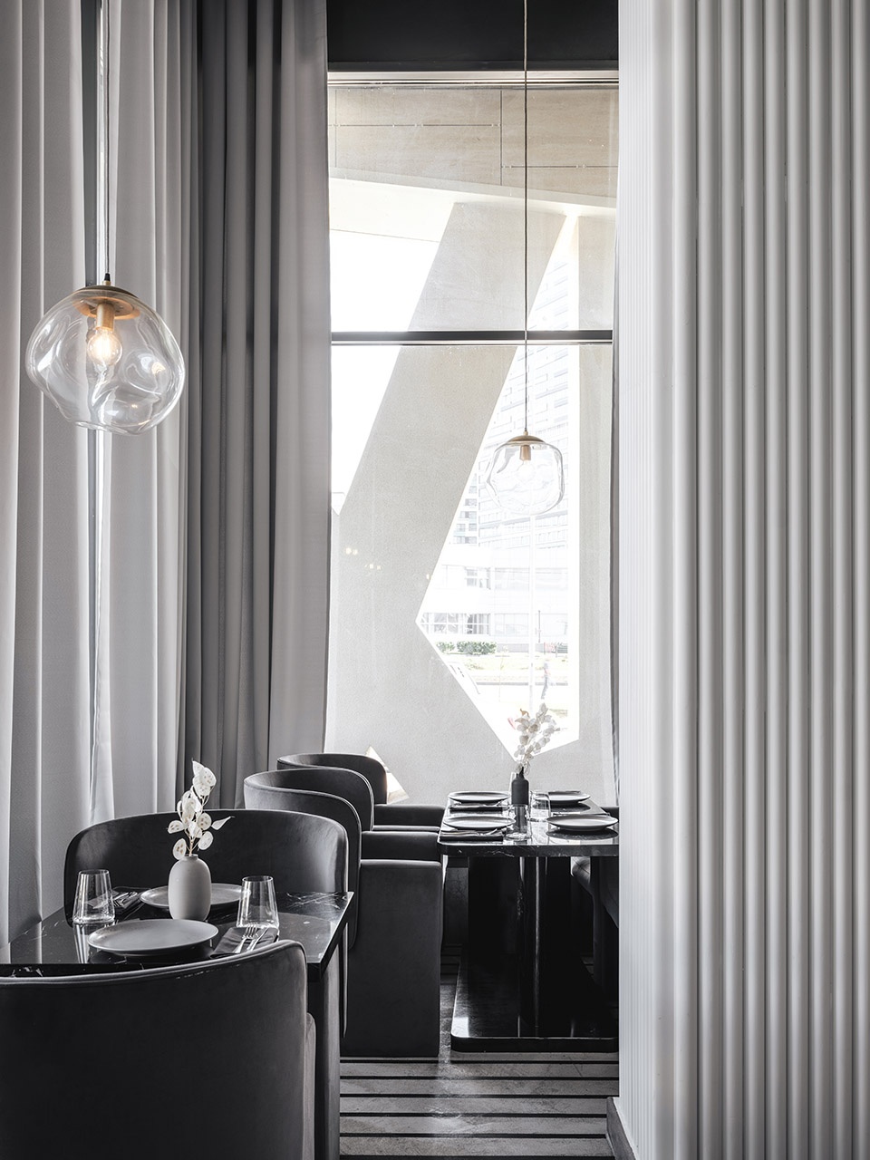 Restaurant Polyot by Asthetique