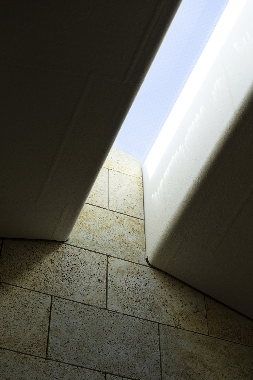 mutan by apollo architects associates