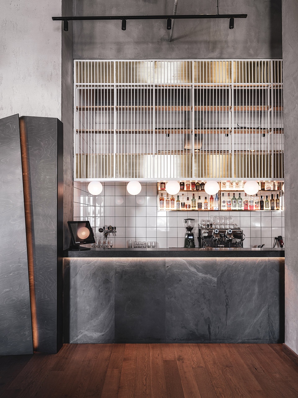 Restaurant Polyot by Asthetique