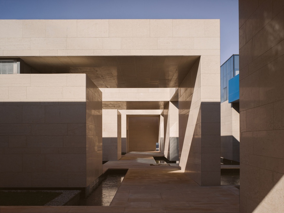canal art museum china by officeproject