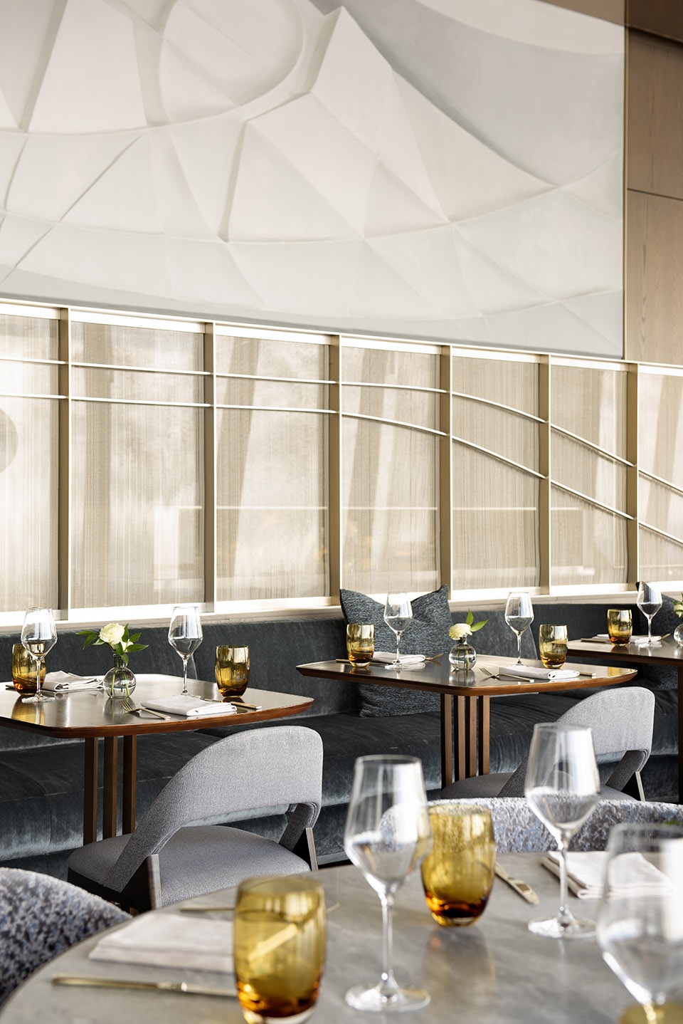 peak restaurant by rockwell group